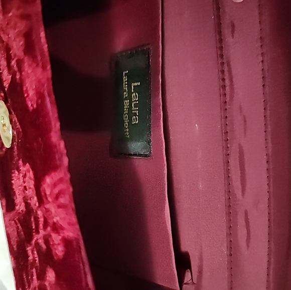 Laura Biagiotti Velvet Cross-body Burgandy Bag, Rose Pattern Imprint Appr 10x4.5 - Picture 9 of 16